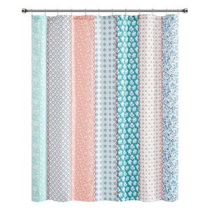 THE PIONEER WOMAN Ditsy Patchwork Shower Curtain